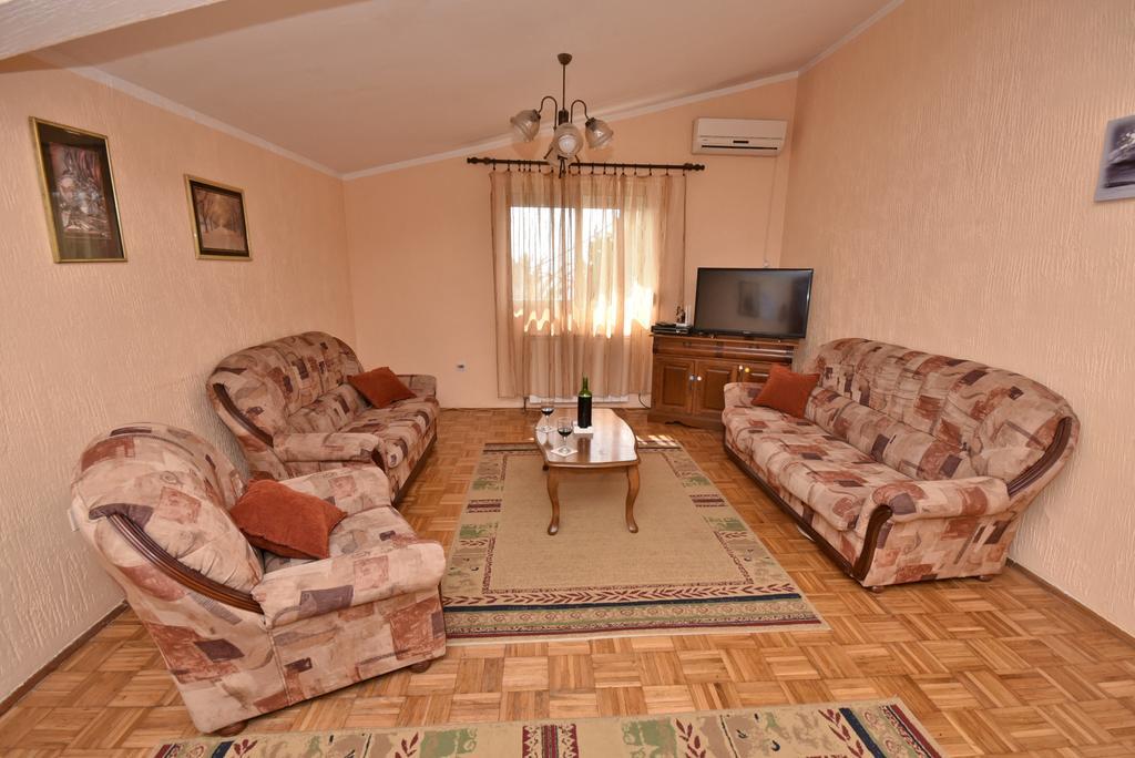 Guest House Vukmarkovic Сутоморе Экстерьер фото
