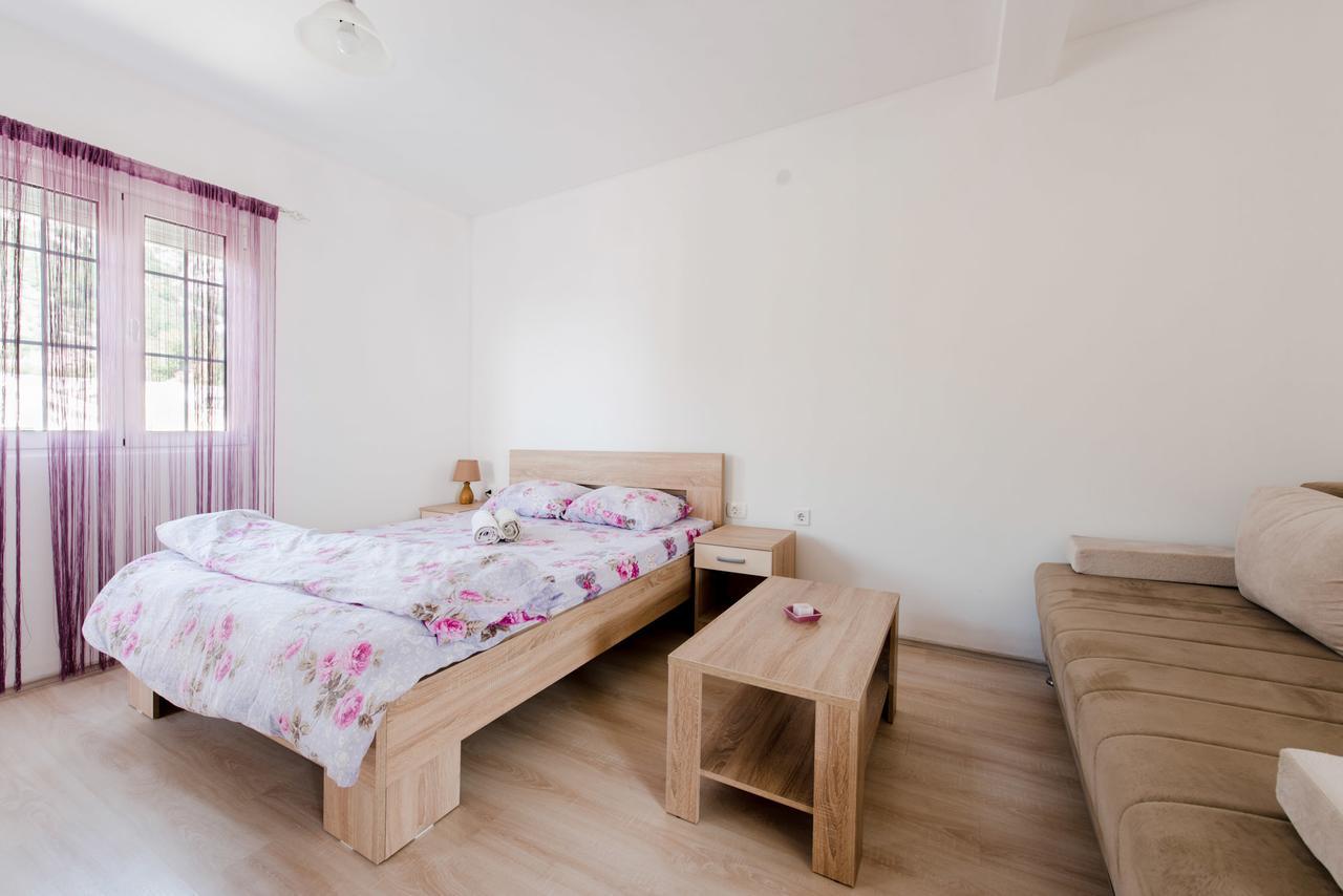 Guest House Vukmarkovic Сутоморе Экстерьер фото